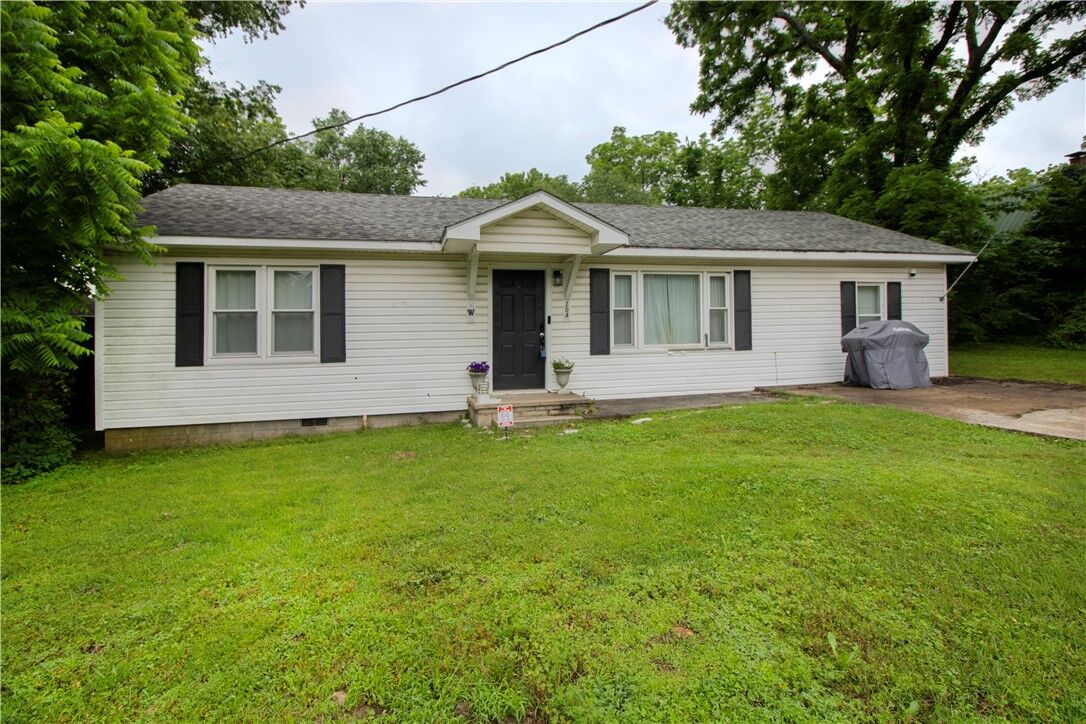 Property Photo:  204 Kate Smith Street  AR 72753 