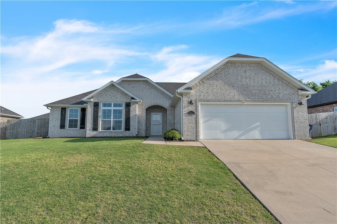1461 Colonel McNeil Drive  Prairie Grove AR 72753 photo
