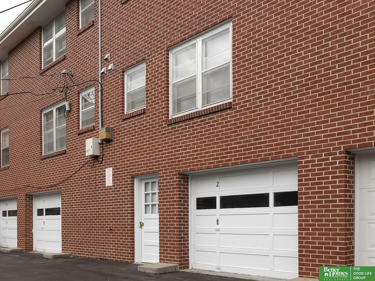Property Photo: 3855 Dewey Avenue NE 68105