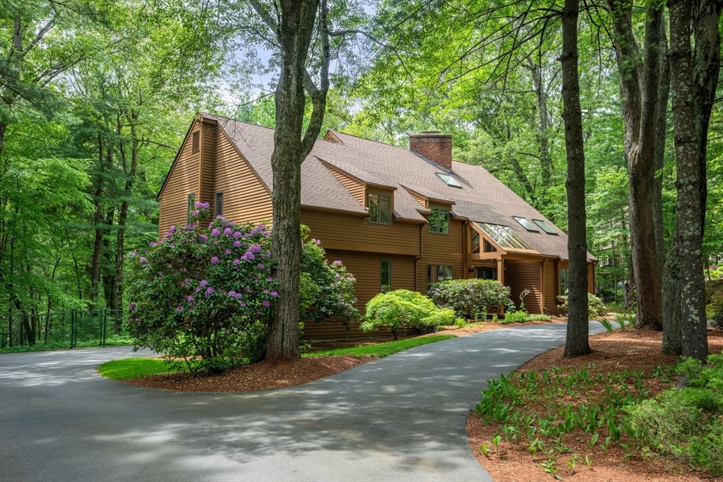 Property Photo: 56 Carter Dr MA 01701