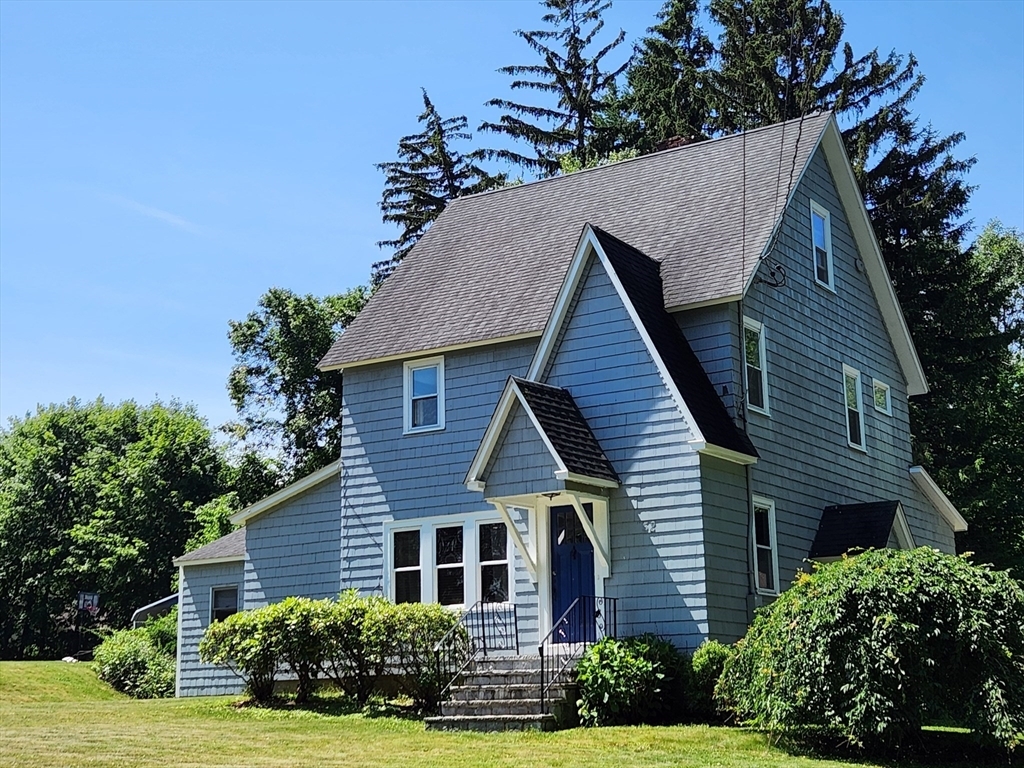 Property Photo: 52 Walnut St MA 01545