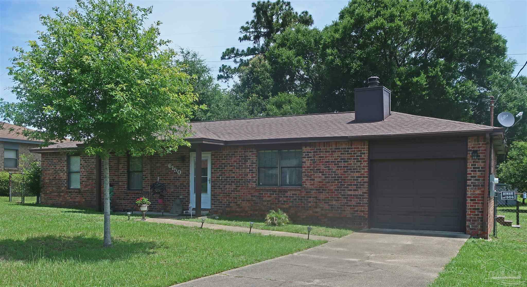 Property Photo:  6150 Forest Pines Dr  FL 32526 