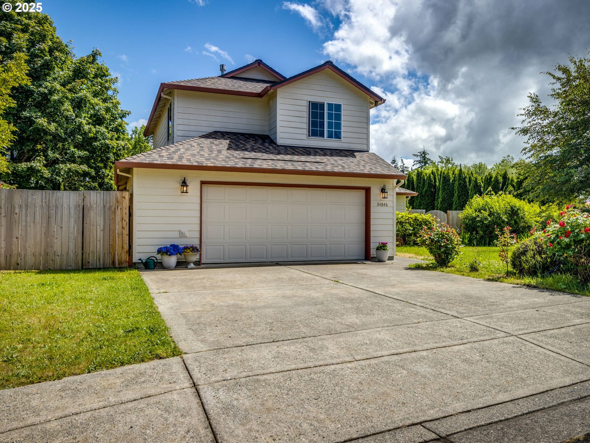 Property Photo: 34846 Westboro Way OR 97051