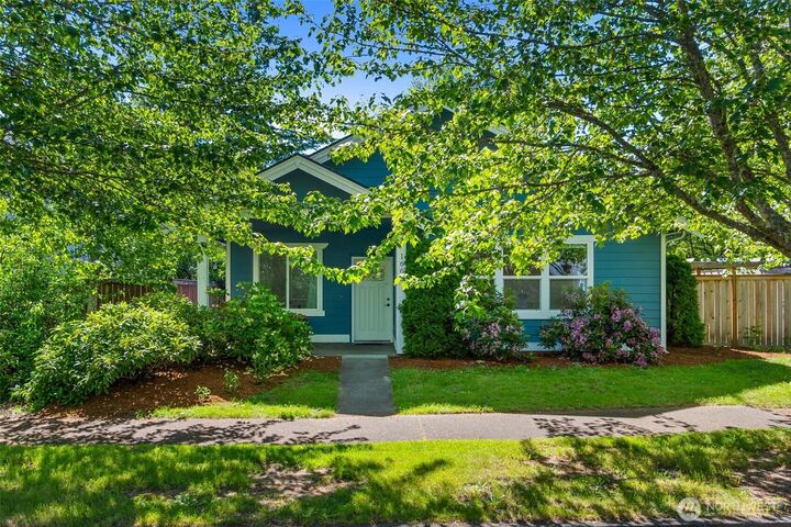 Property Photo: 1603 Fern Street SW WA 98502