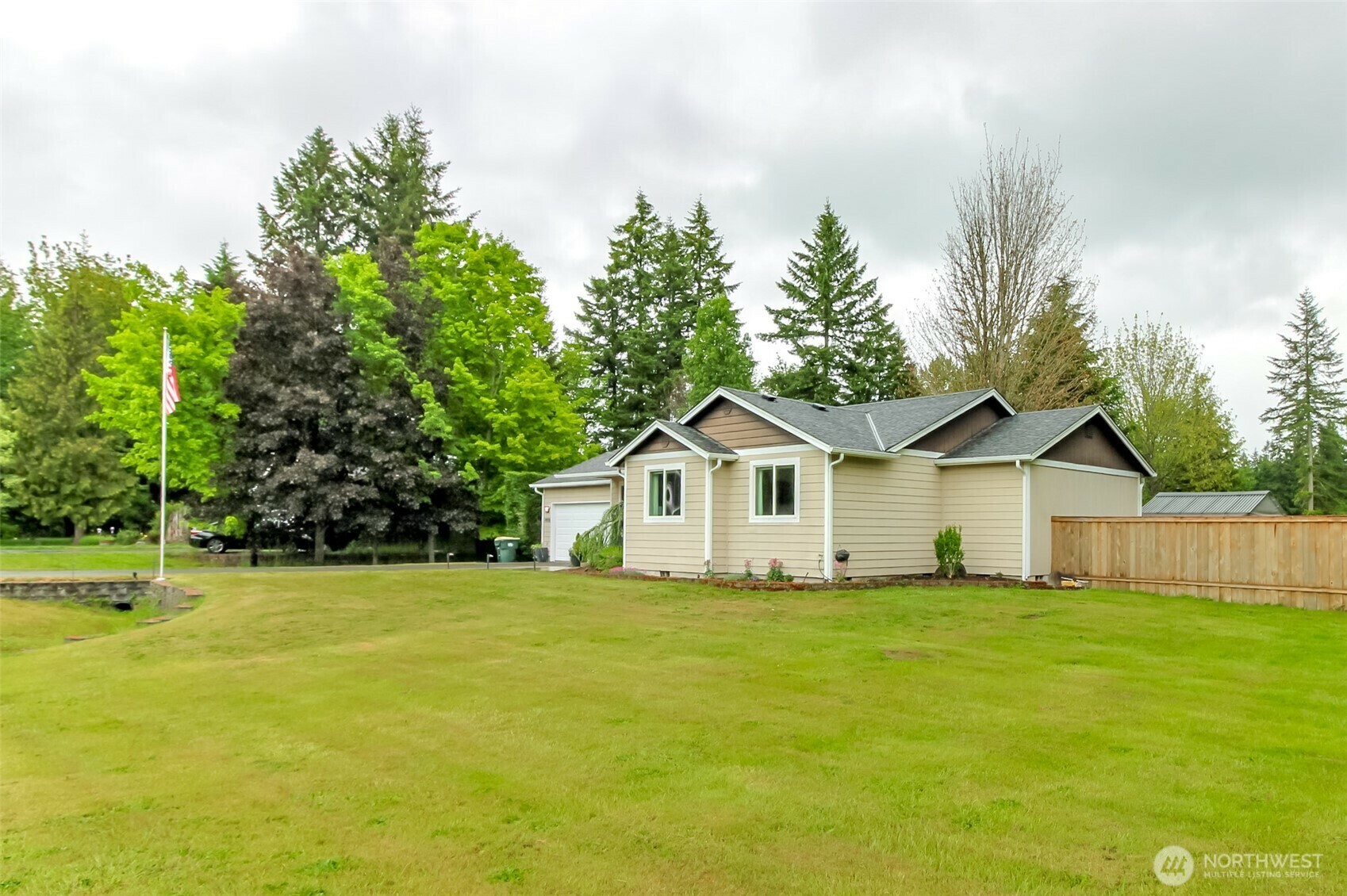 Property Photo: 14918 Champion Estates Drive SE WA 98597