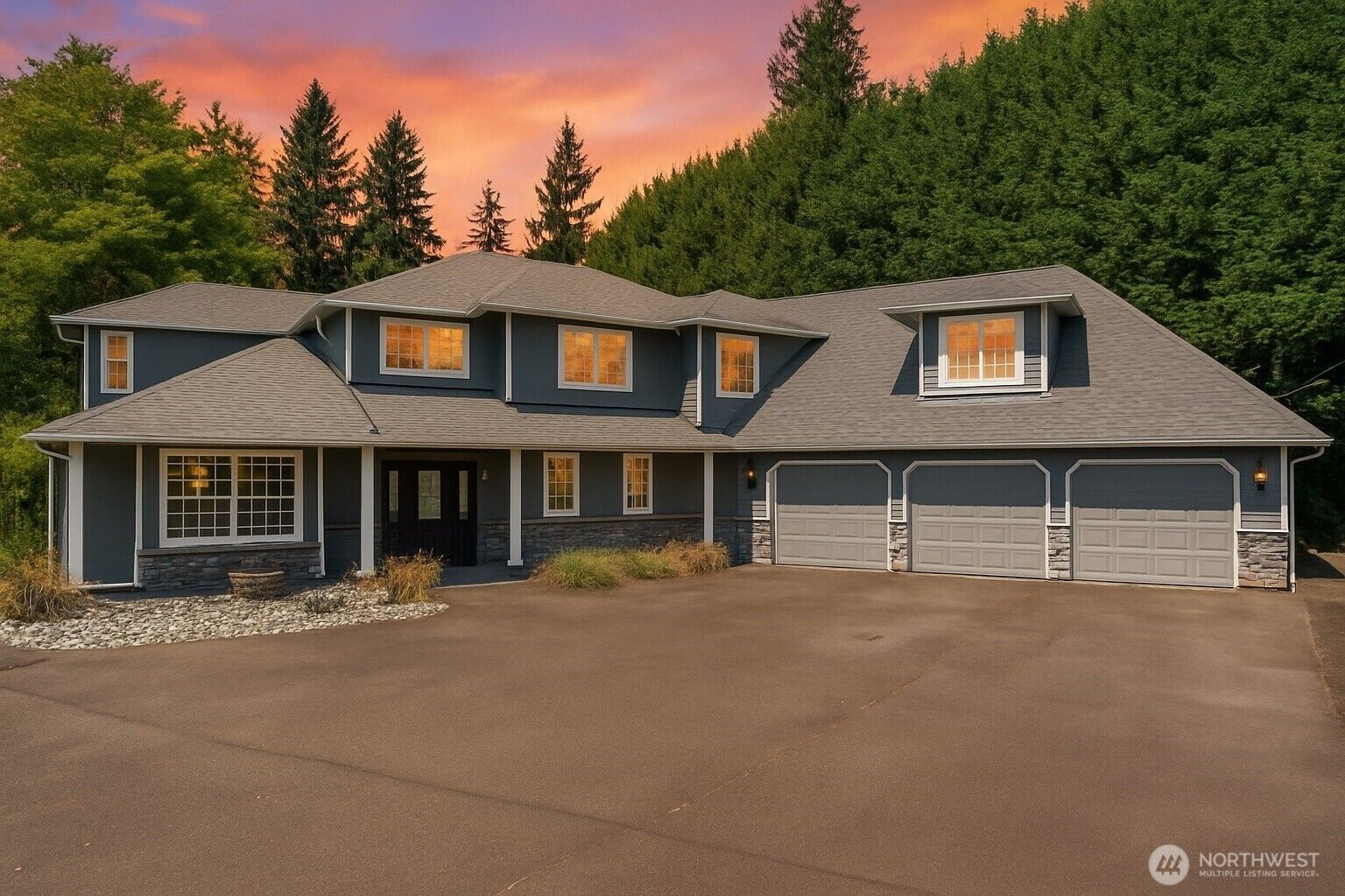Property Photo: 16710 Snohomish Avenue WA 98296