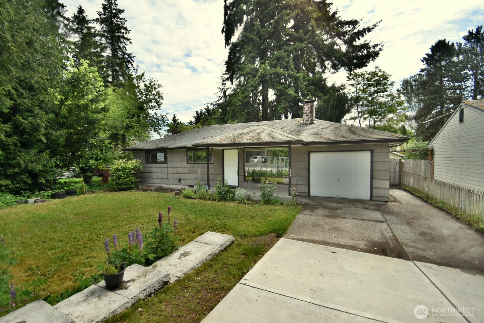 Property Photo: 13730 30th Avenue NE WA 98125