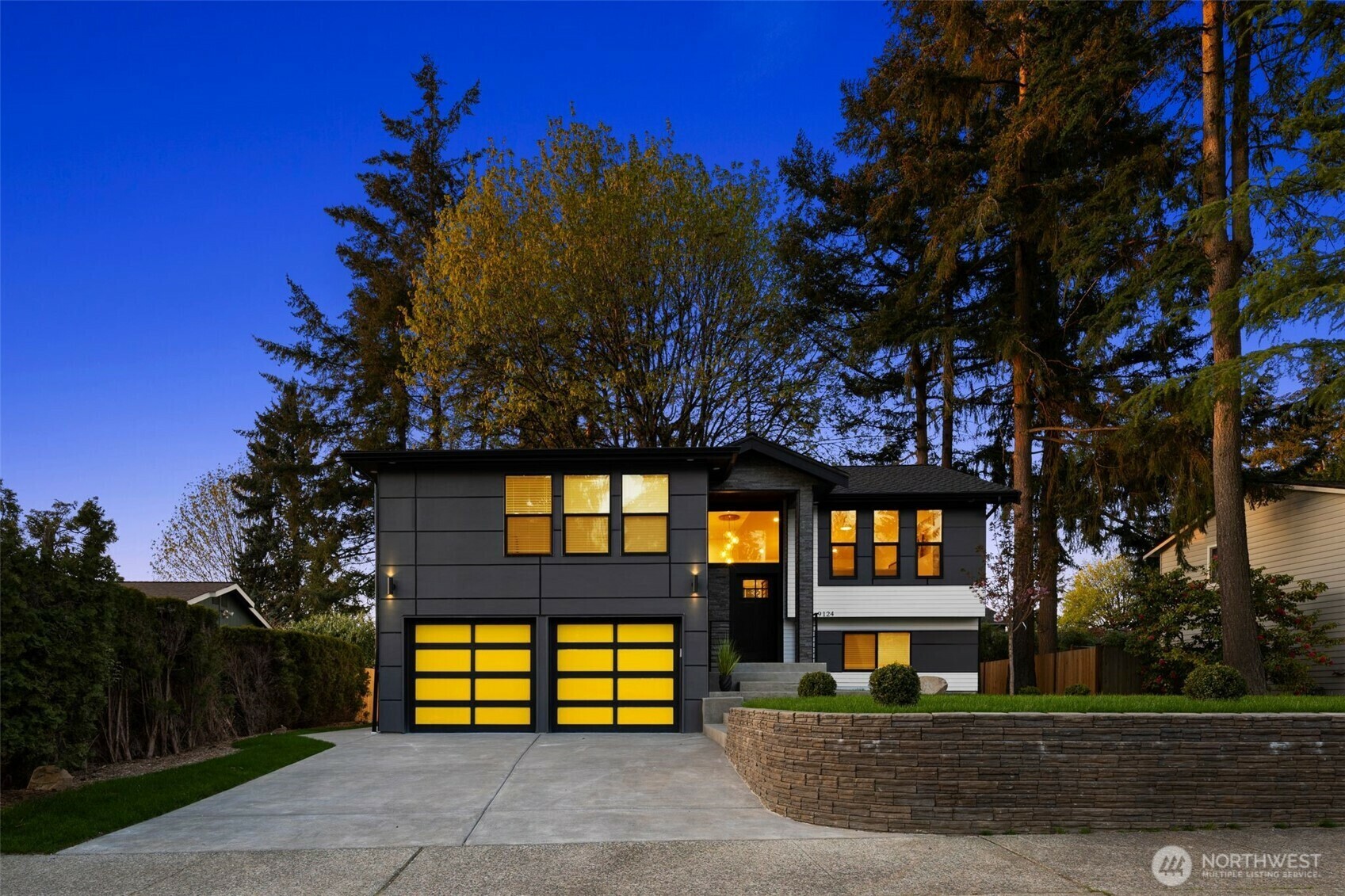 9124 NE 139th Street  Kirkland WA 98034 photo