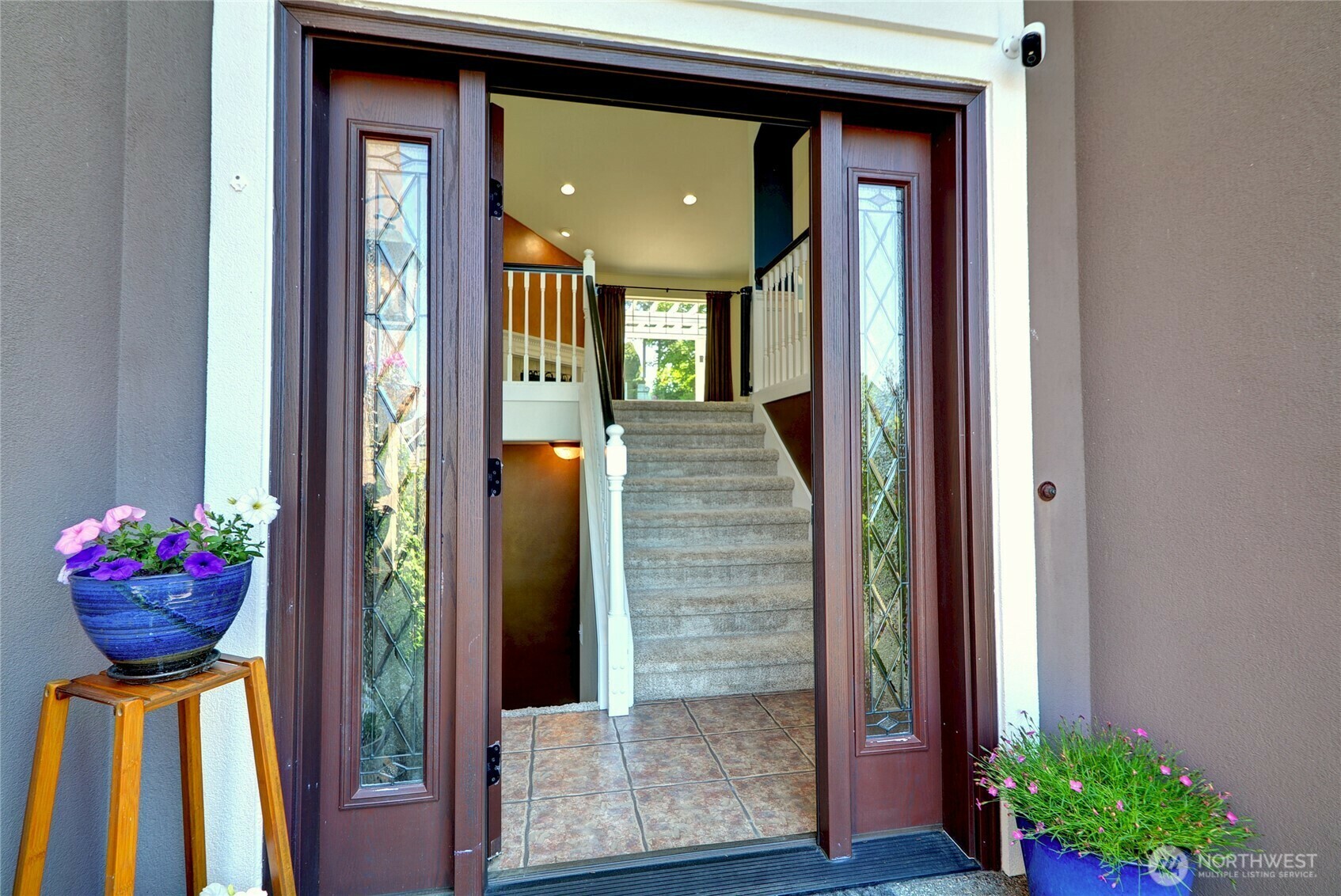 Property Photo: 18423 Hawksview Drive WA 98223