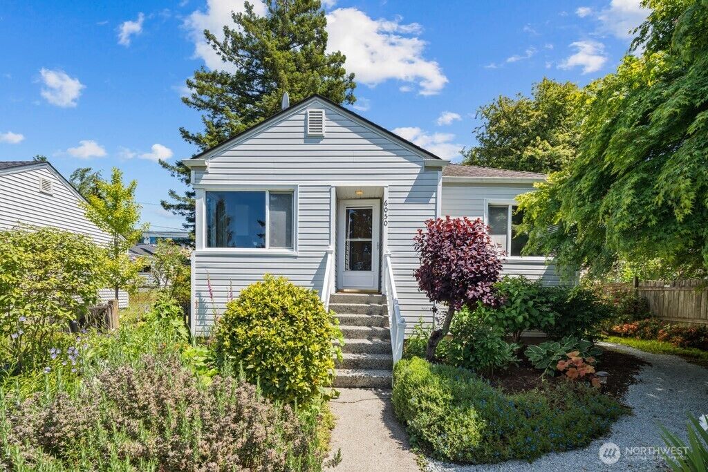 Property Photo: 6050 36th Avenue SW WA 98126
