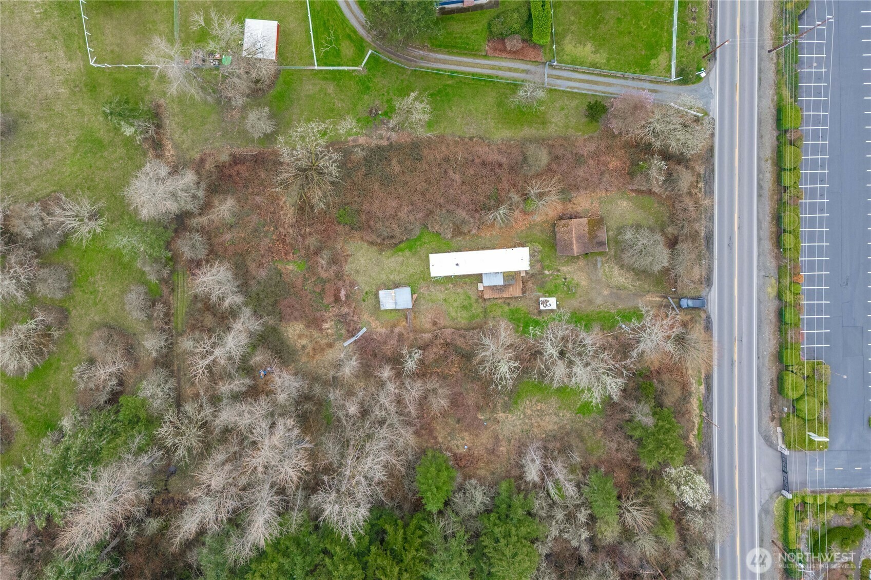 Property Photo: 21215 Orting Kapowsin Highway E WA 98338