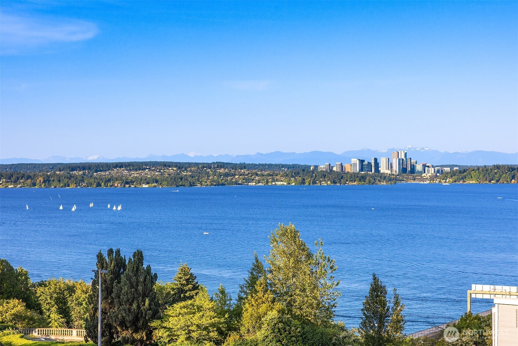 Property Photo: 3301 S Day Street WA 98144