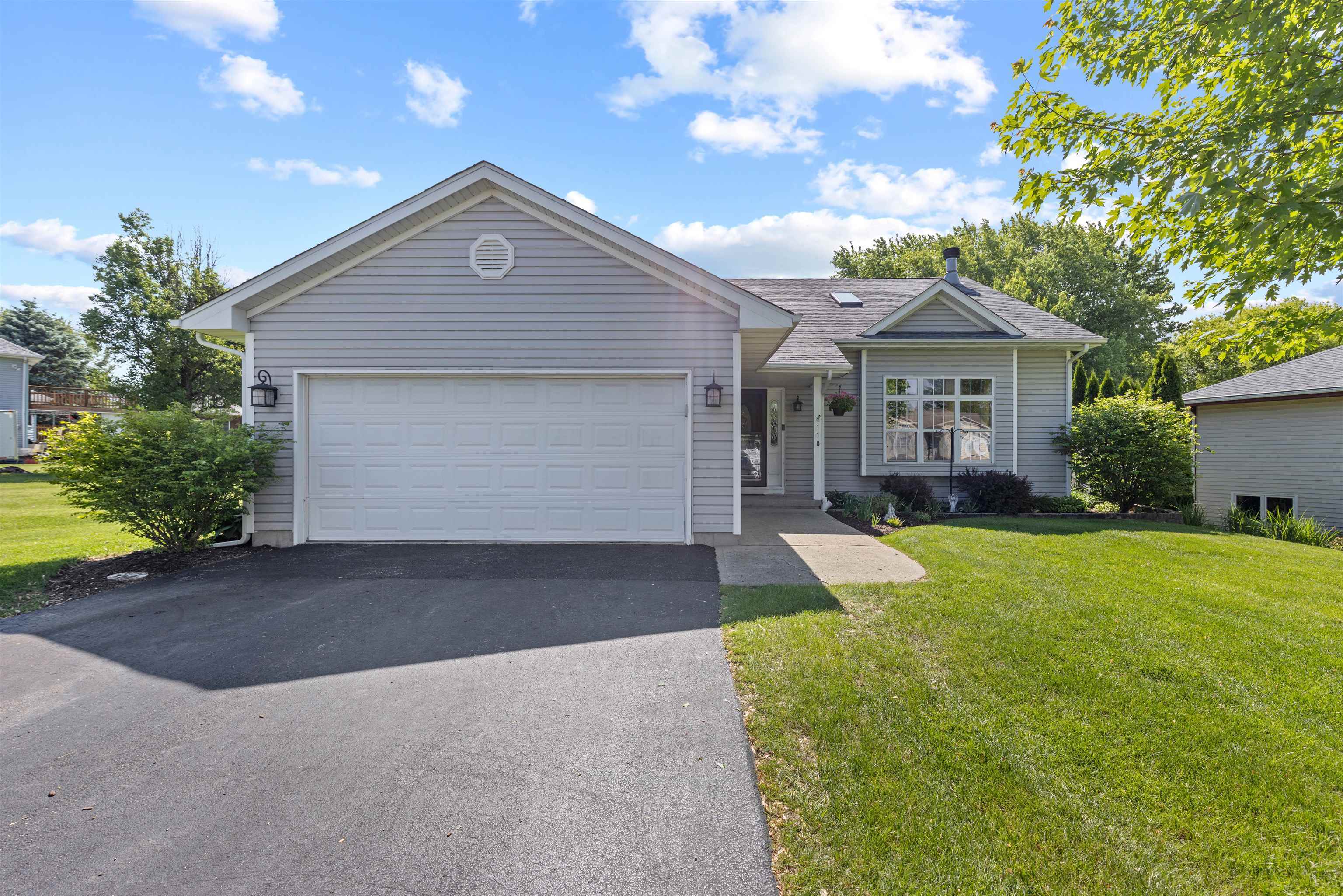 Property Photo: 110 SW Benedict Drive IL 61065
