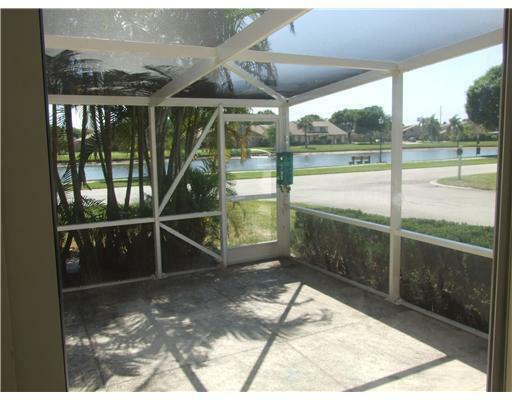 Property Photo:  65 Maplecrest Circle  FL 33458 