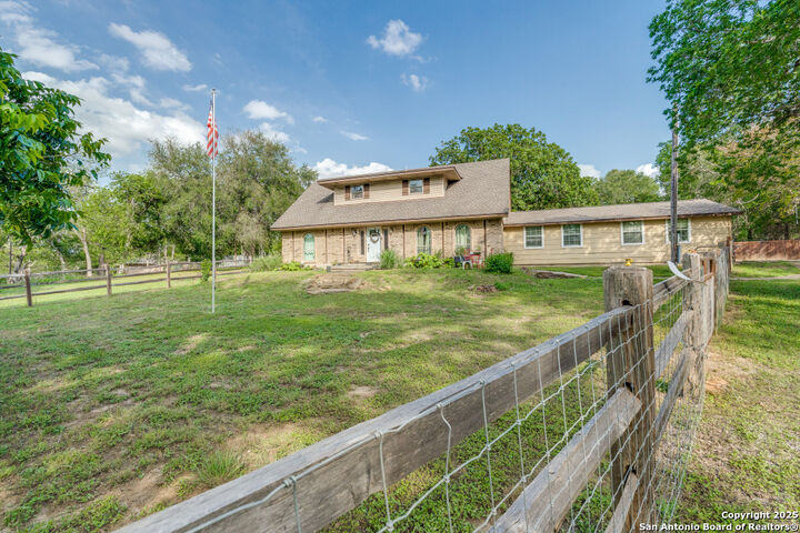 Property Photo: 289 Deer Slayer TX 78155