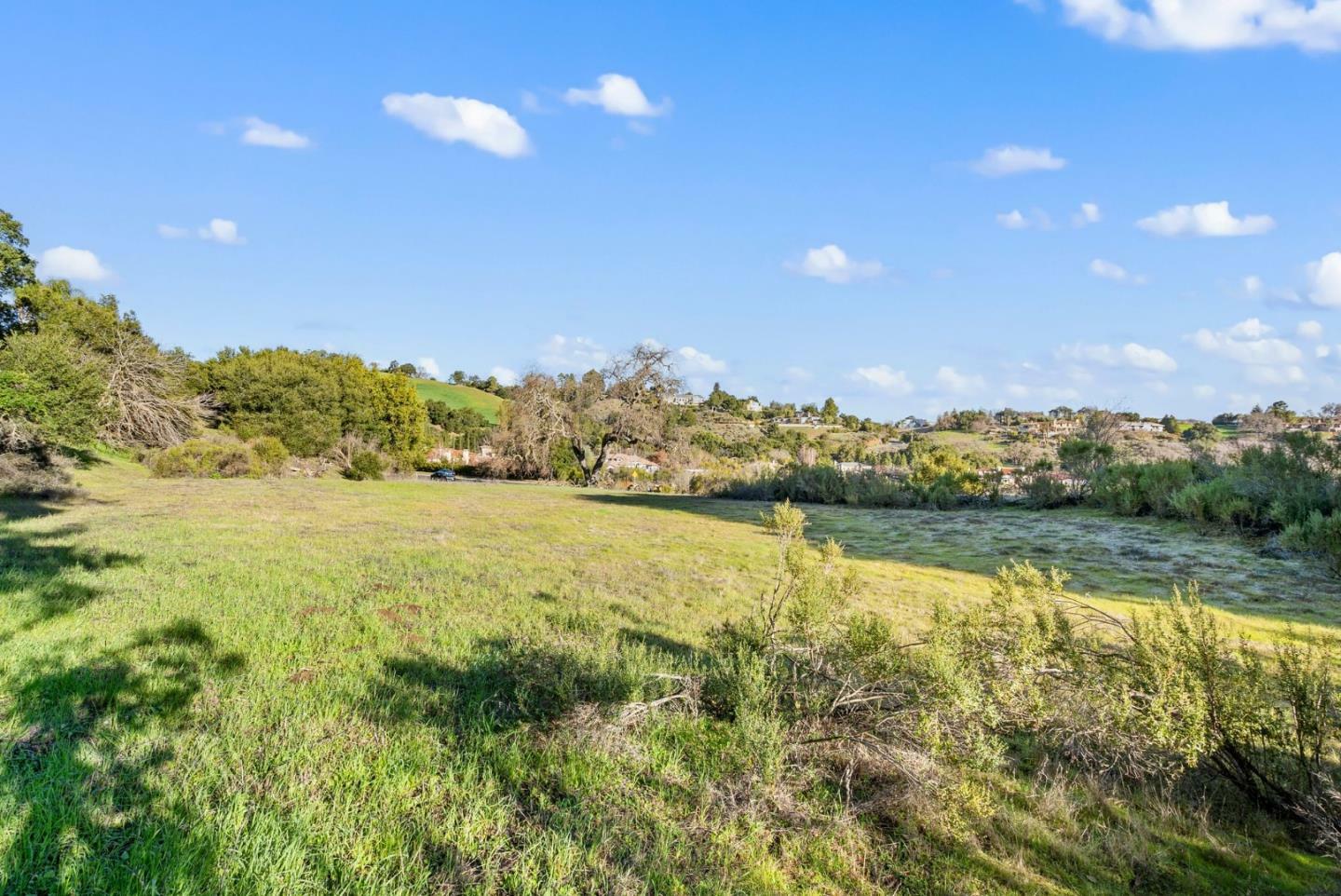 Property Photo: 28120 Laura Court CA 94022