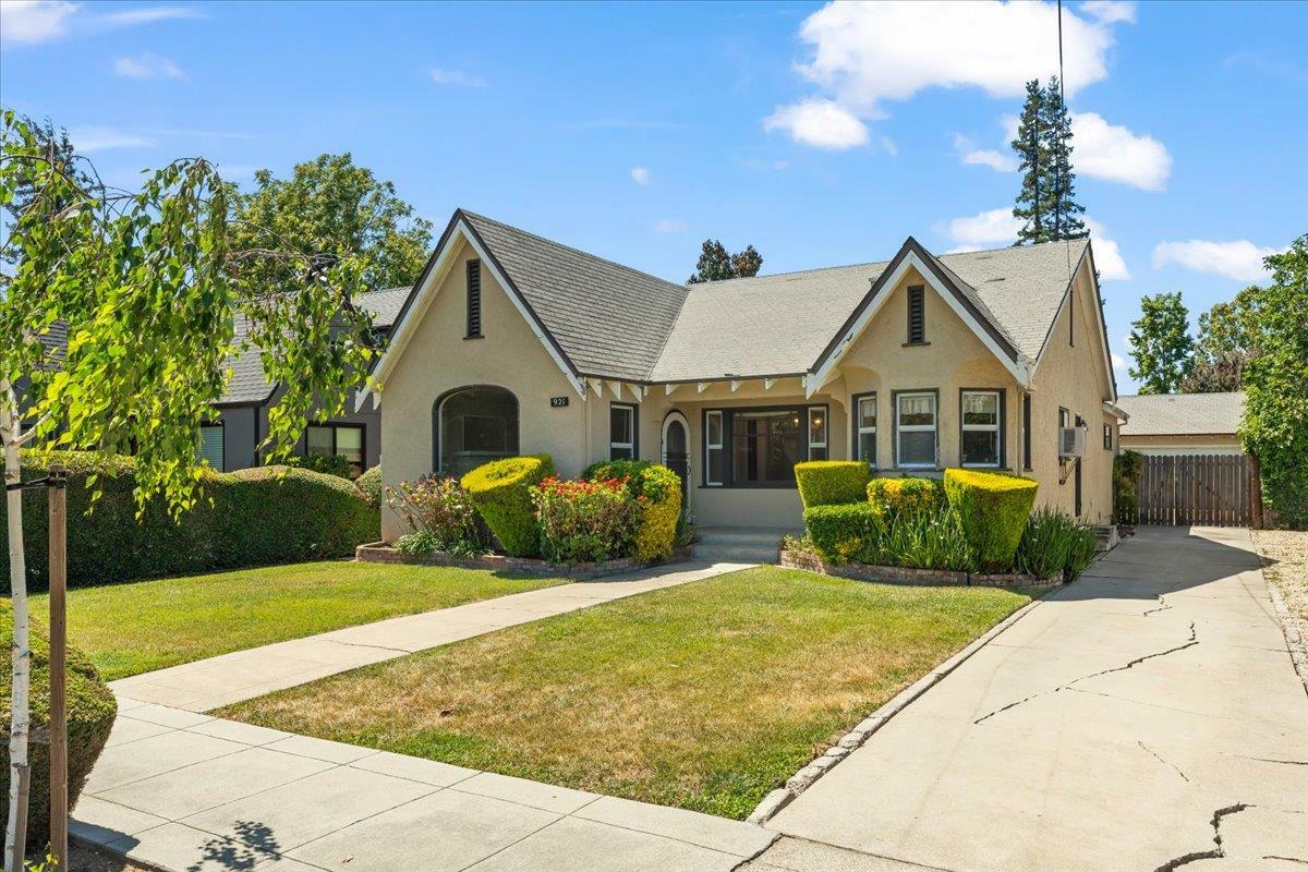 Property Photo: 921 California Avenue CA 95125