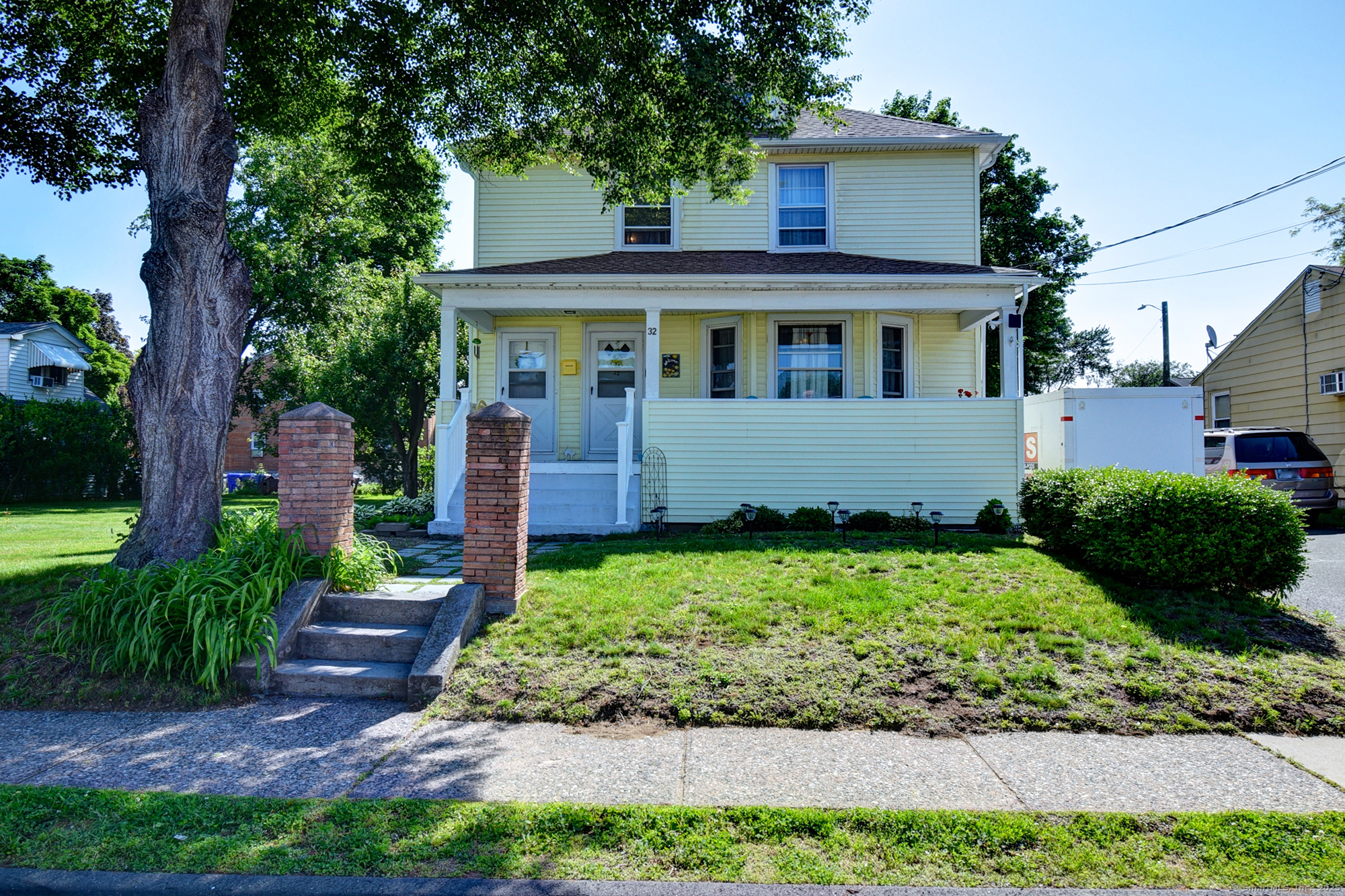 Property Photo: 32 Columbus Street CT 06108