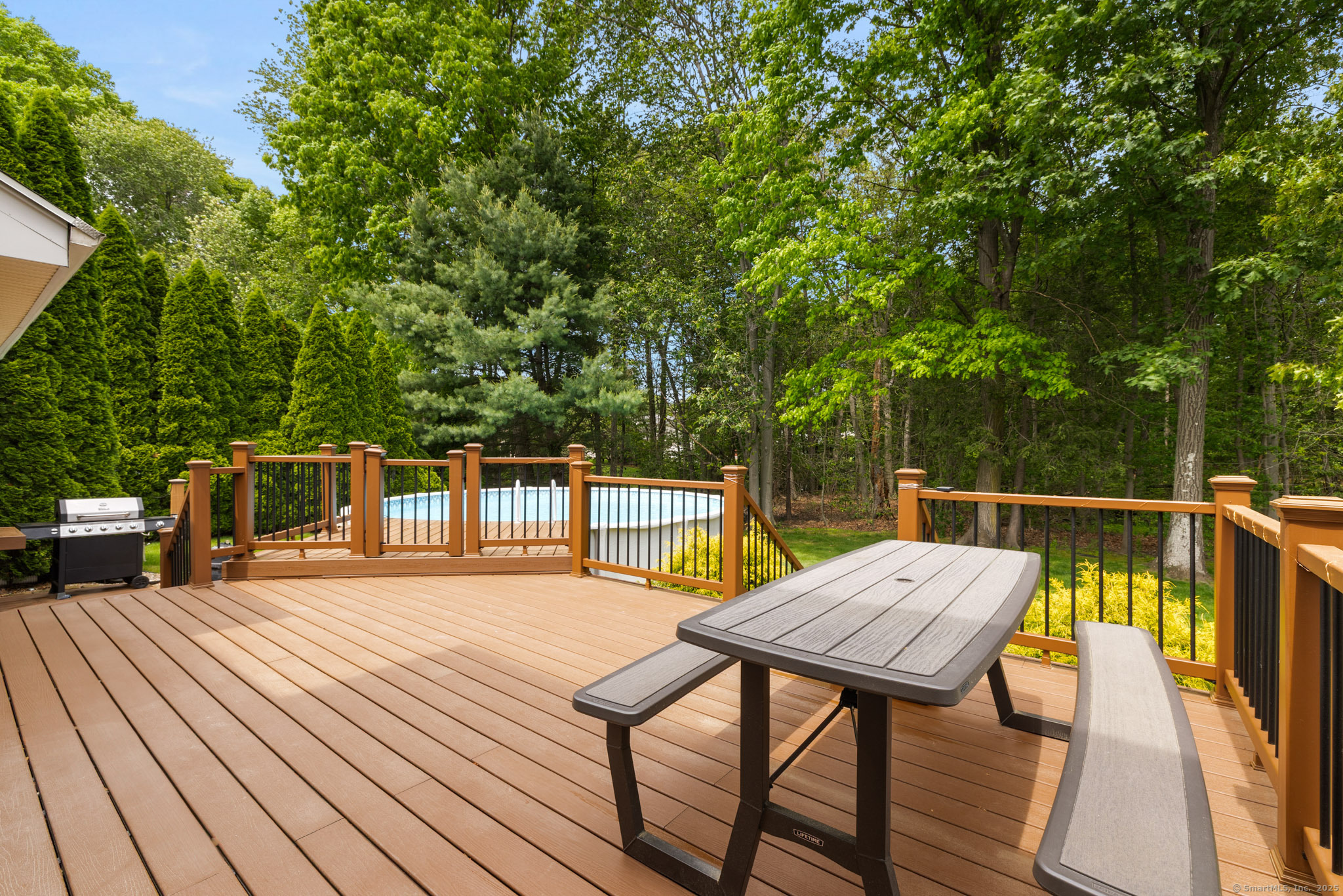 Property Photo:  518 Quarry Brook Drive  CT 06074 