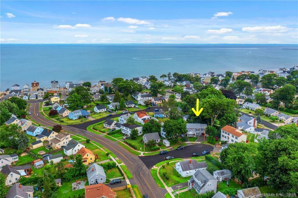 Property Photo:  10 Lee Court  CT 06460 