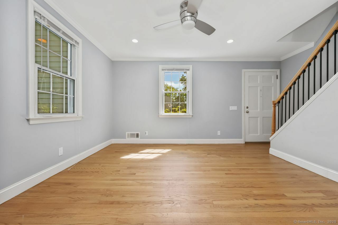 Property Photo: 273 Sylvan Knoll CT 06902