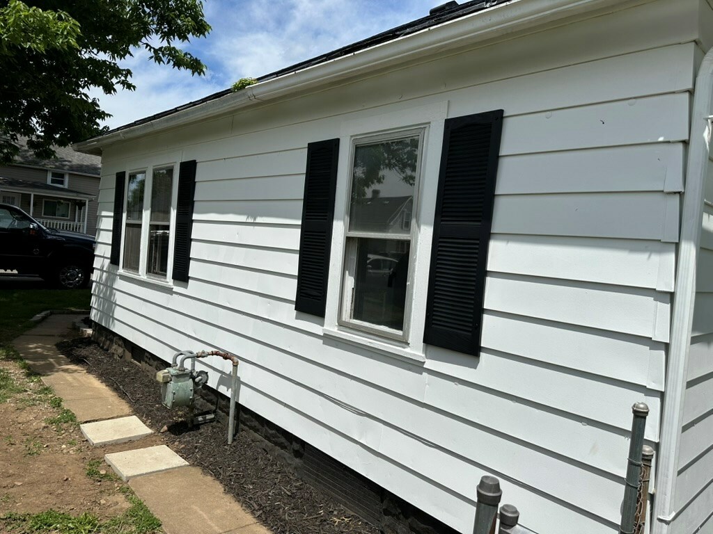 Property Photo: 964 Dayton Street OH 45601