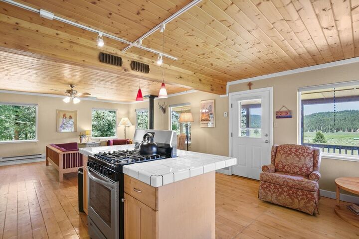 Property Photo:  15 Rova Drive  NM 87571 