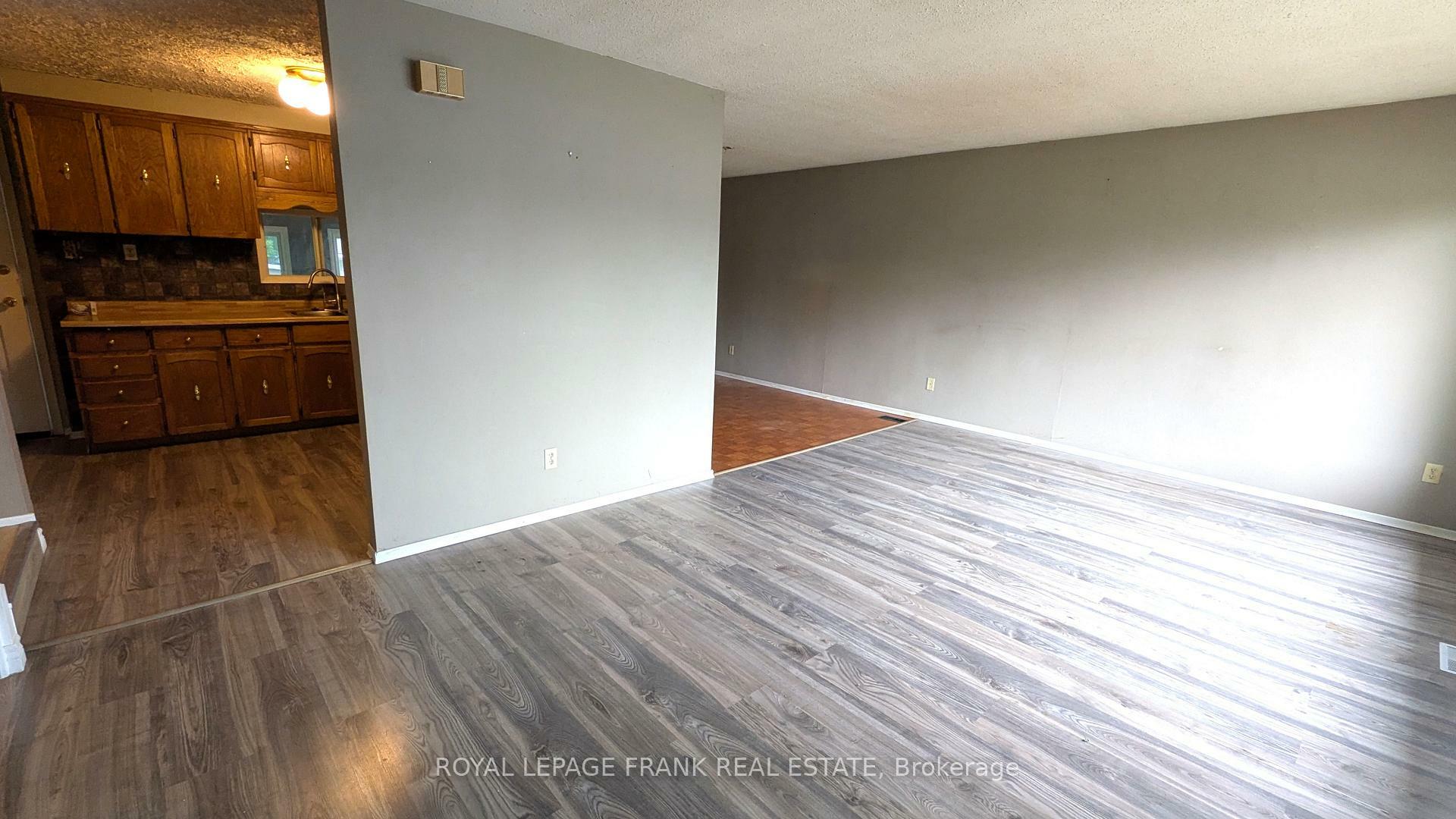 Property Photo:  21 Victoria Street  ON K0K 2M0 