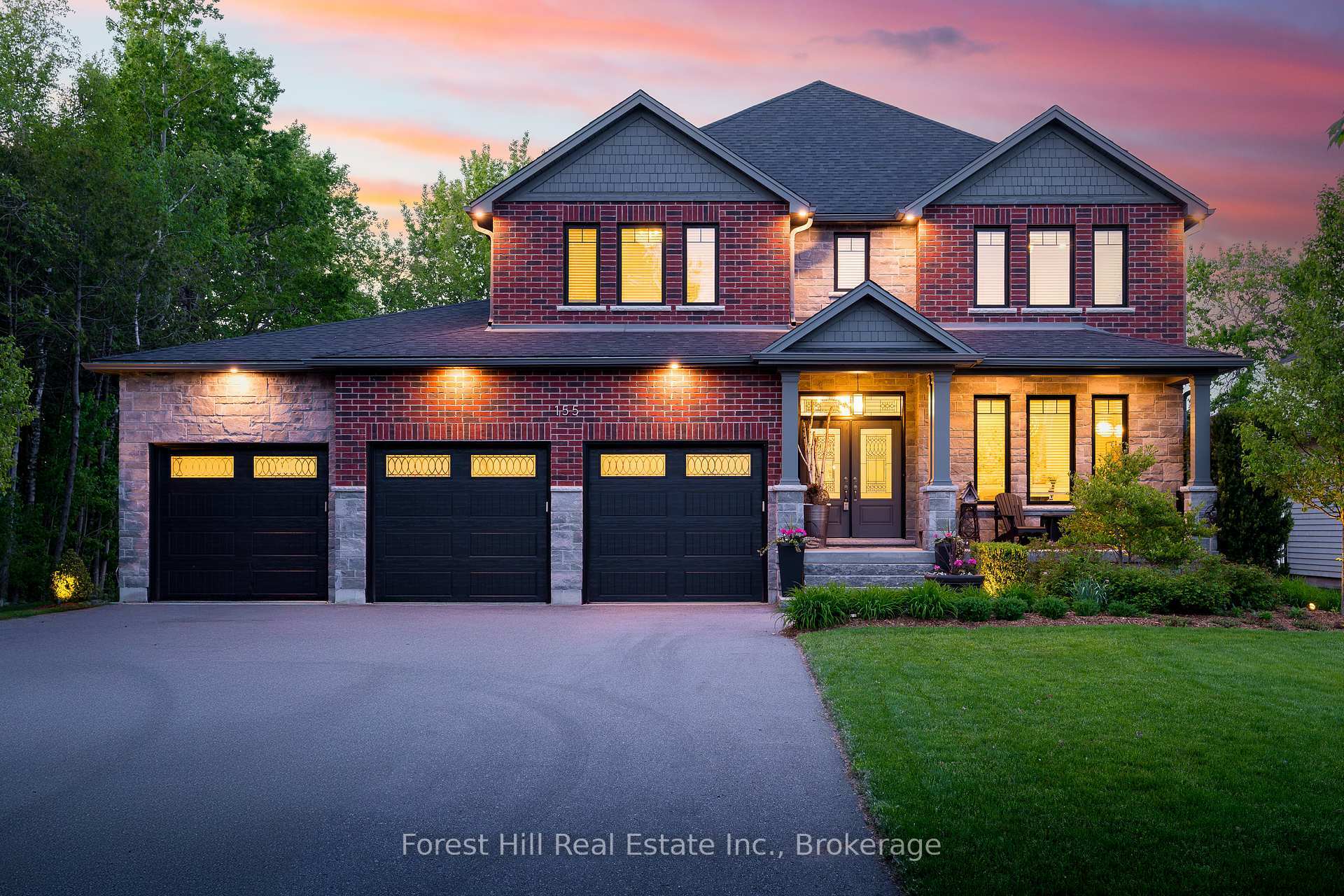 155 Glenlake Boulevard  Collingwood ON L9Y 0X2 photo