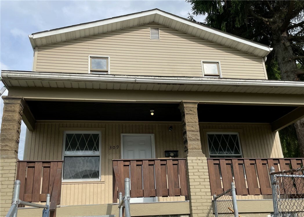 Property Photo:  309 Delaware  PA 15137 