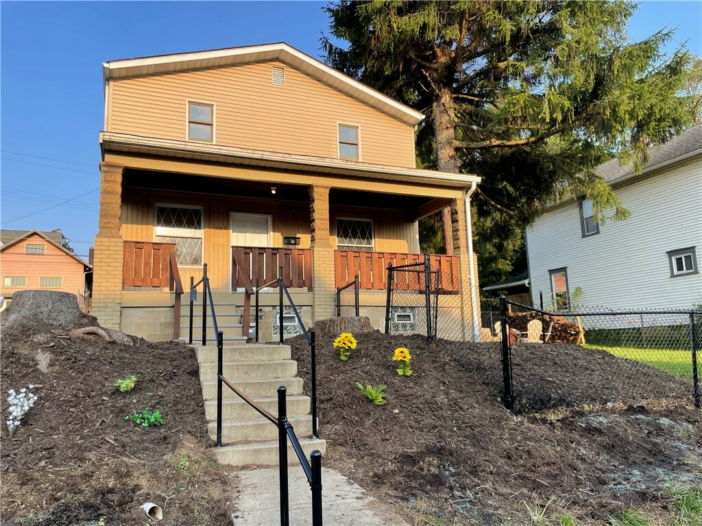 Property Photo:  309 Delaware  PA 15137 