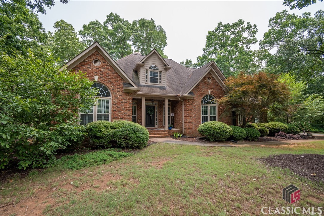 Property Photo: 1151 Holcomb Court GA 30622