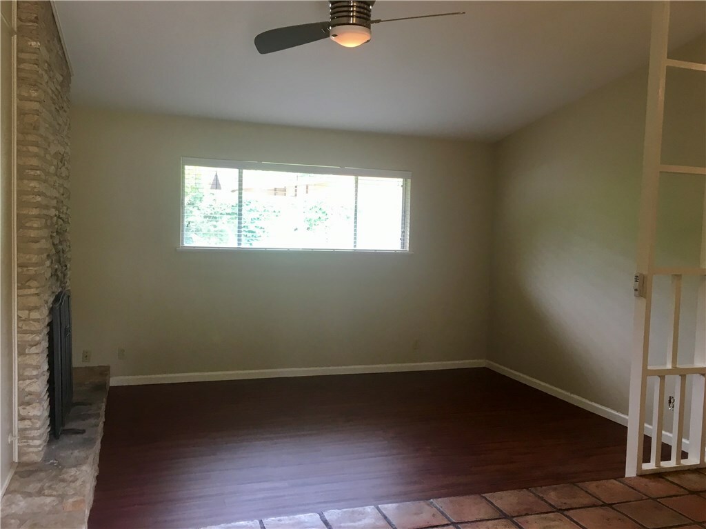 Property Photo: 2509 Trailside Drive B TX 78704