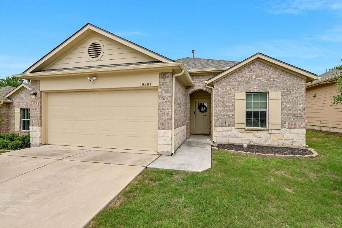 Property Photo: 10204 Tildon Avenue TX 78754