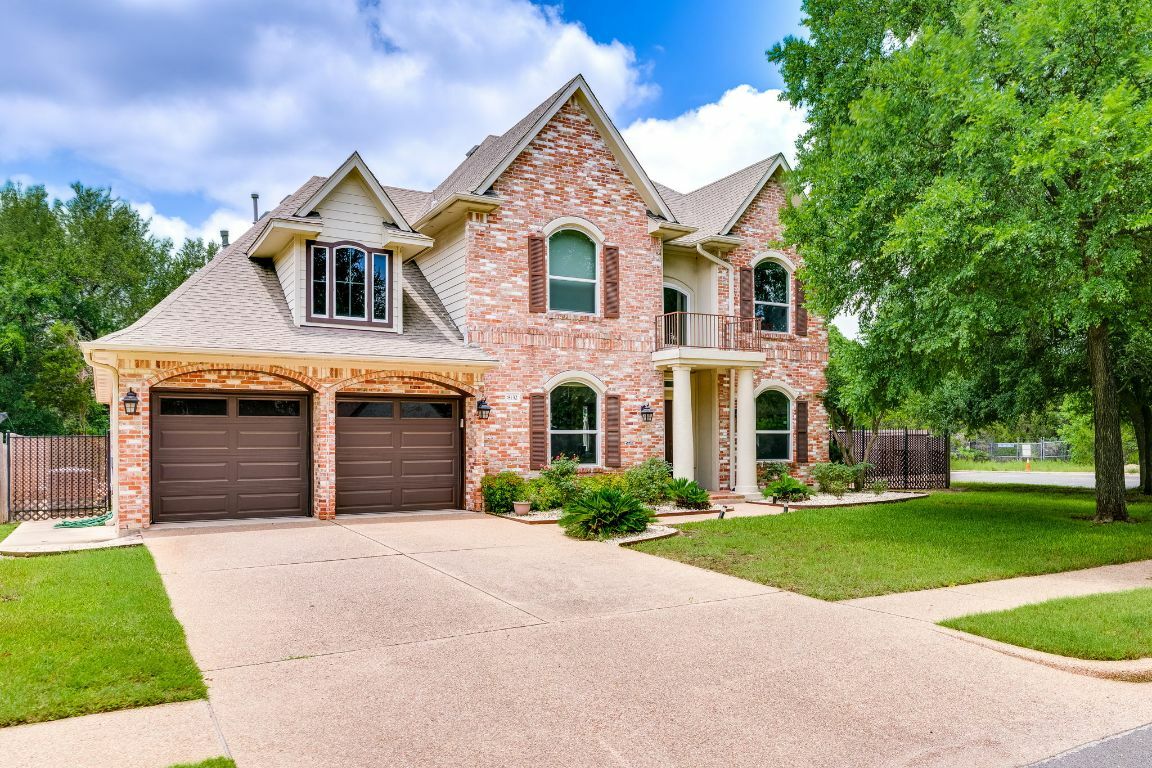 8132 Amelia Cove  Austin TX 78750 photo
