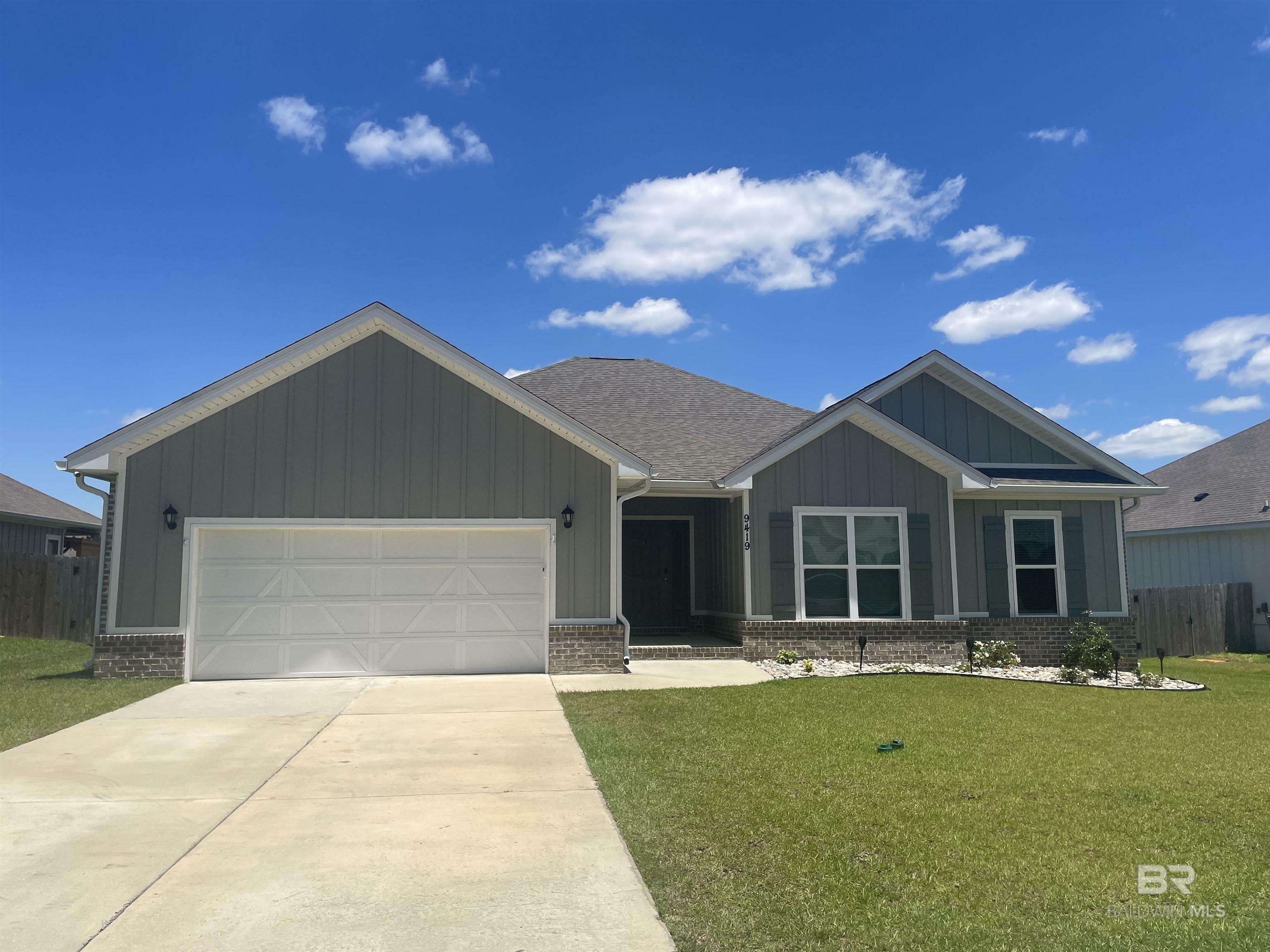 Property Photo: 9419 Amethyst Drive AL 36526