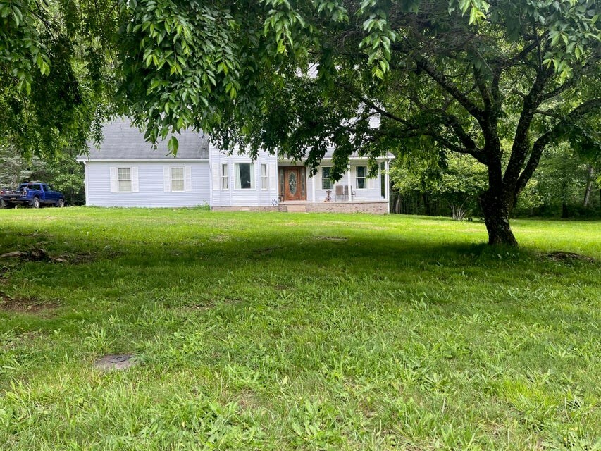 Property Photo:  115 Jefferson Drive  WV 25813 