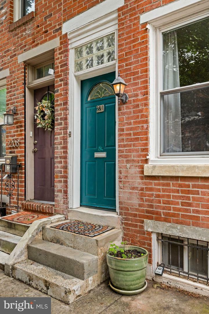 Property Photo: 2210 Pemberton Street PA 19146