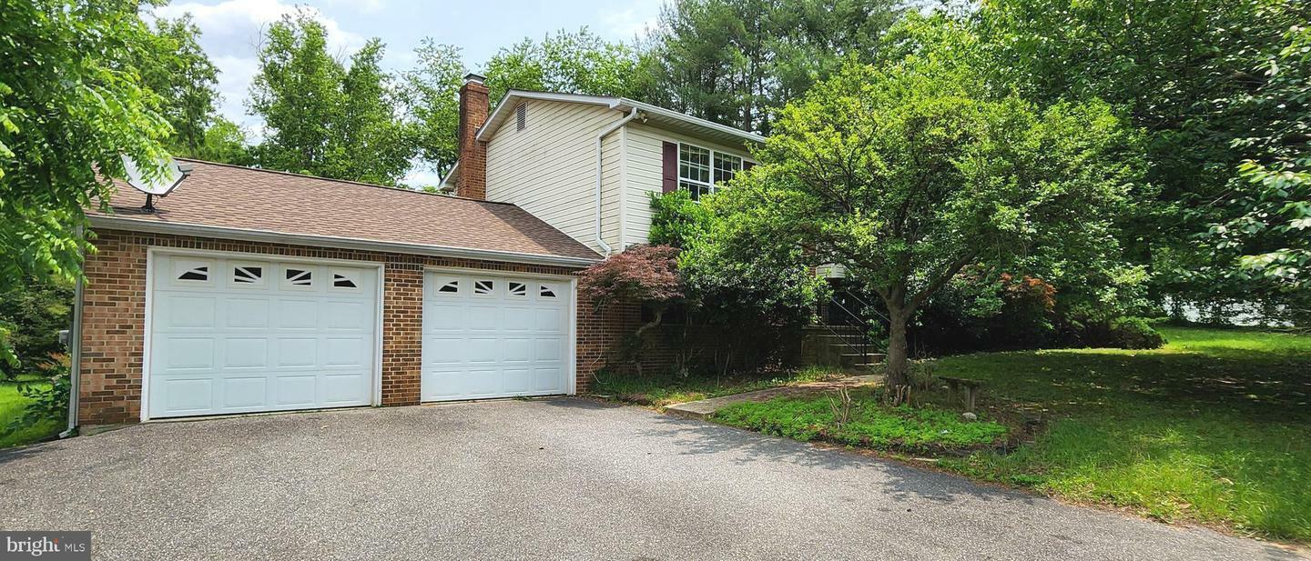 Property Photo: 30120 Dudley Road MD 20659