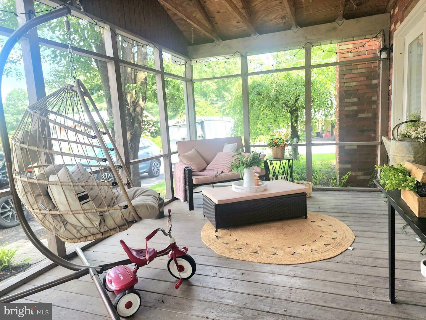 Property Photo:  233 Roseanna Street  WV 26767 