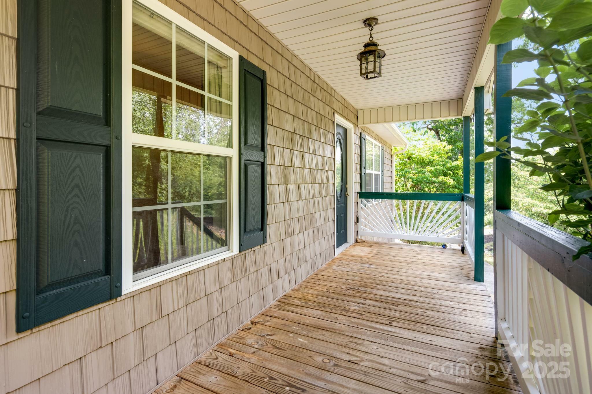 Property Photo: 18 Sunberry Drive NC 28701