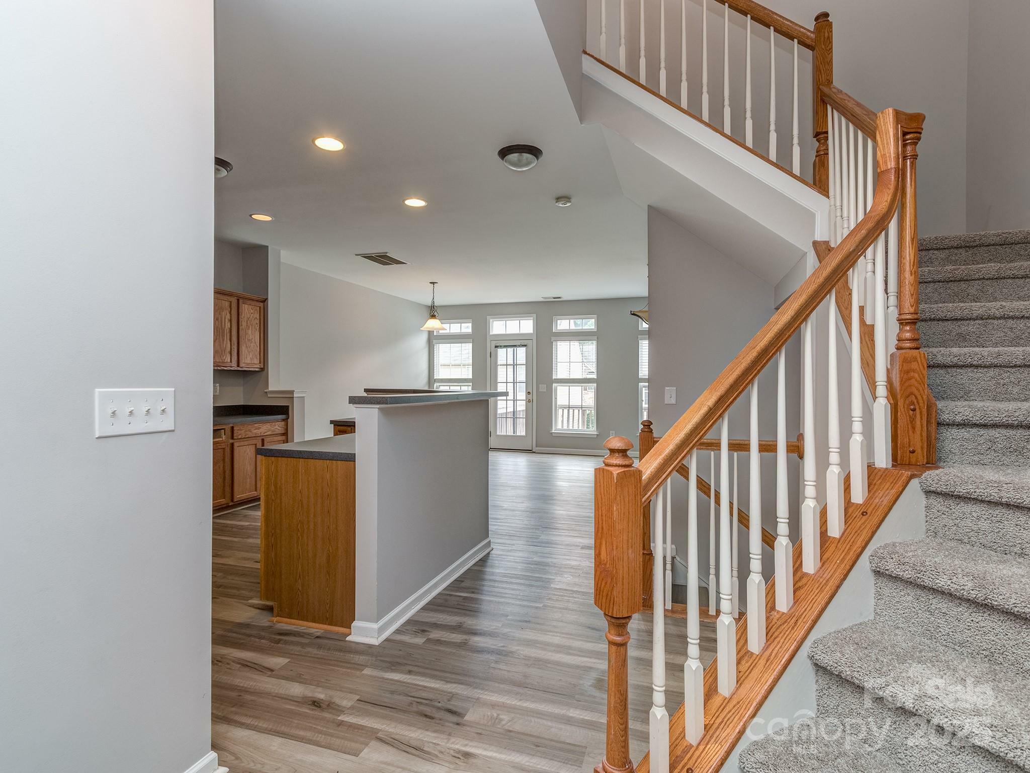 2169 Belle Vernon Avenue  Charlotte NC 28210 photo