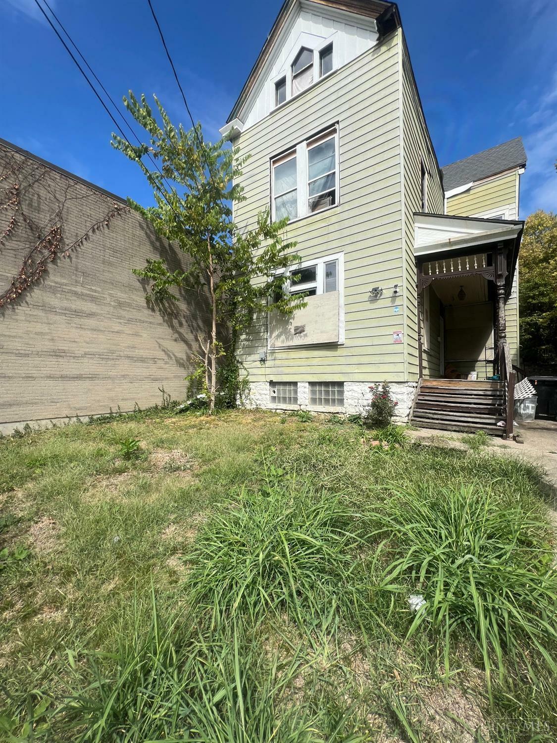 Property Photo: 1854 Carll Street OH 45225