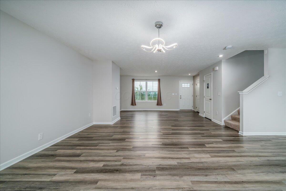 Property Photo:  5332 Earhart Drive  OH 43125 