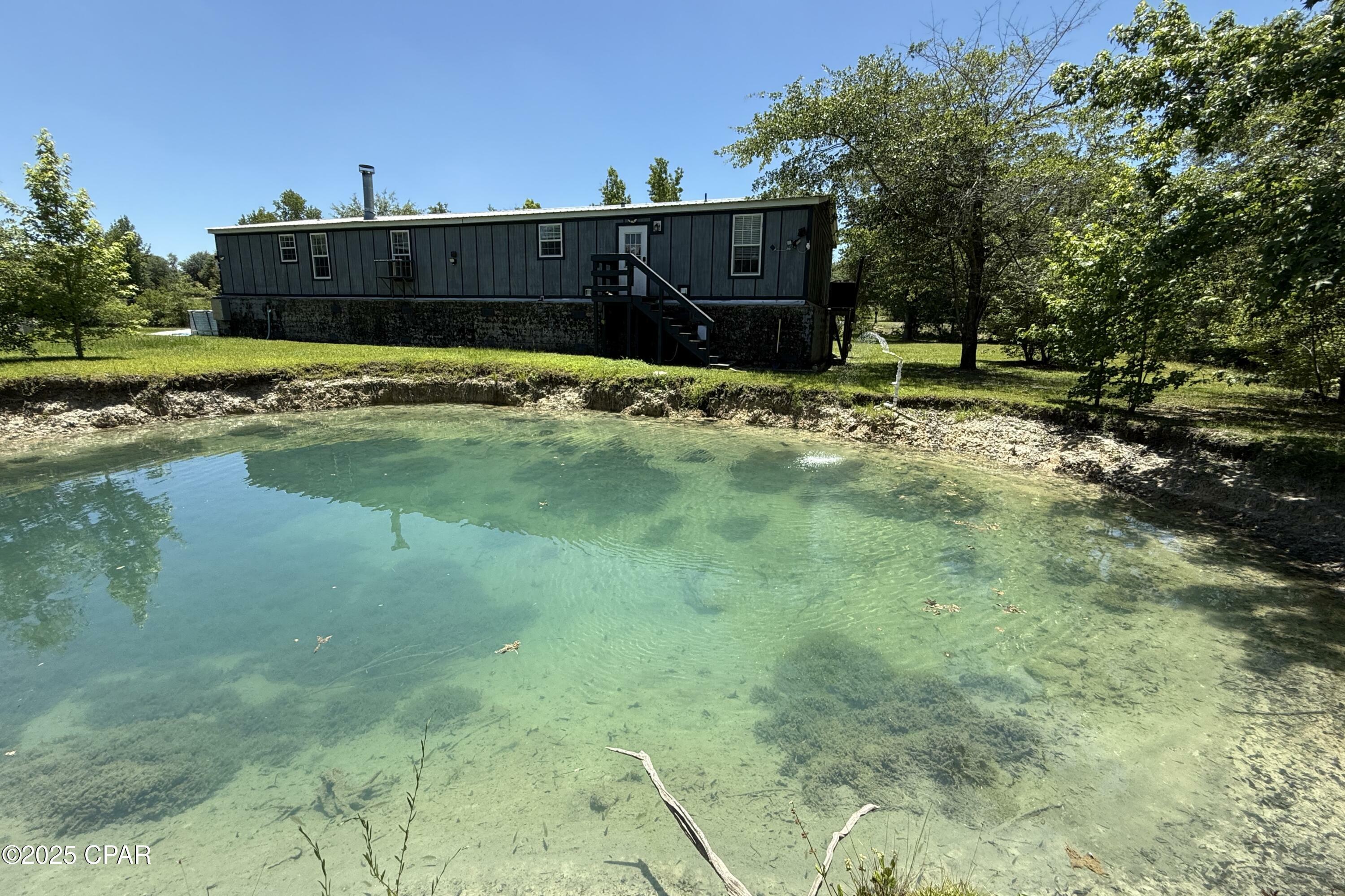 Property Photo: 9014 Crook Hollow Road FL 32404