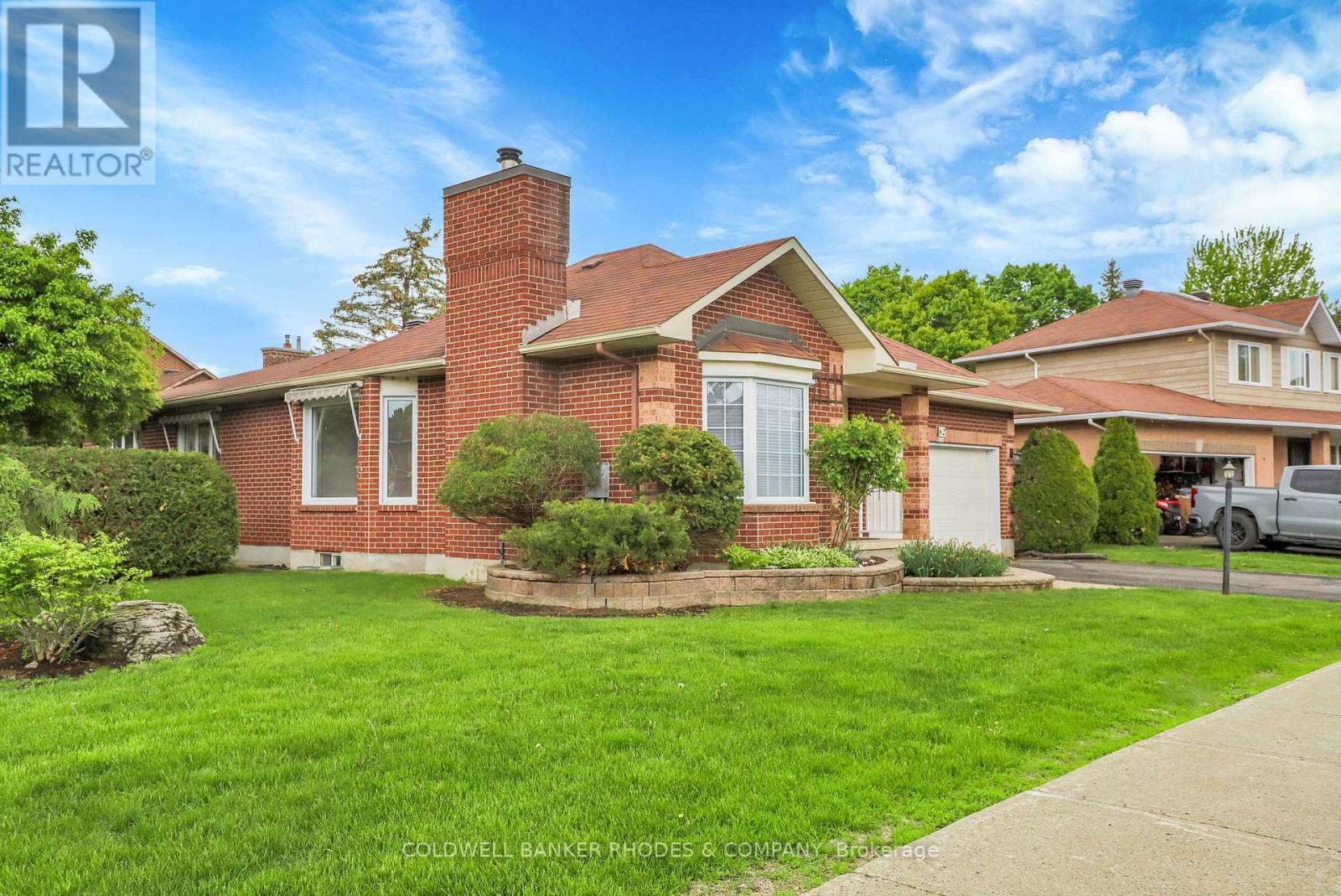 Property Photo: 62 Beechfern Drive ON K2S 1E3