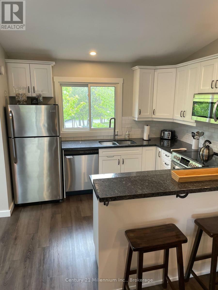 Property Photo: 452 Oxbow Crescent ON L9Y 5B4