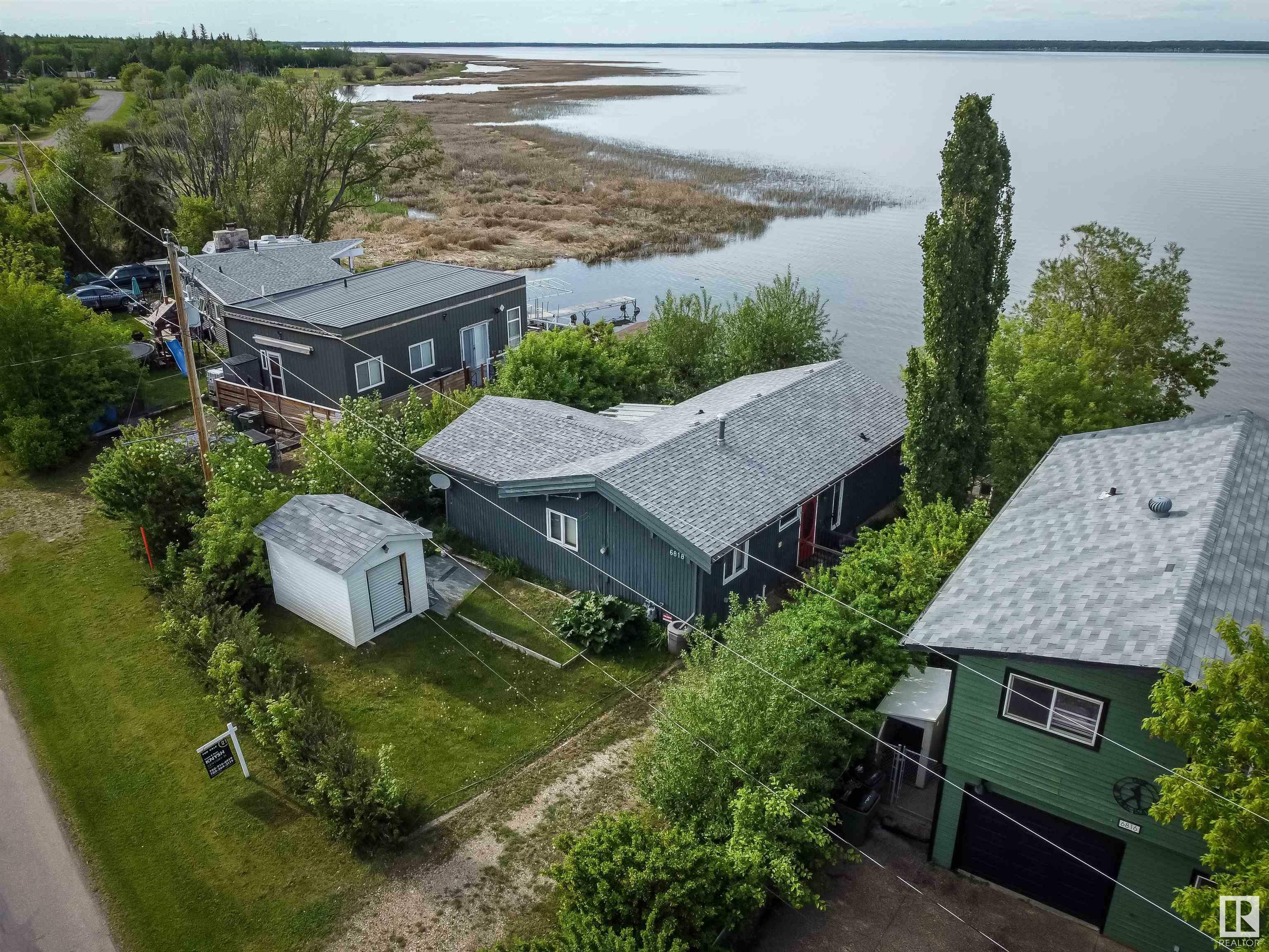 6818 50 Avenue  Rural Lac Ste. Anne County AB T0E 0A0 photo