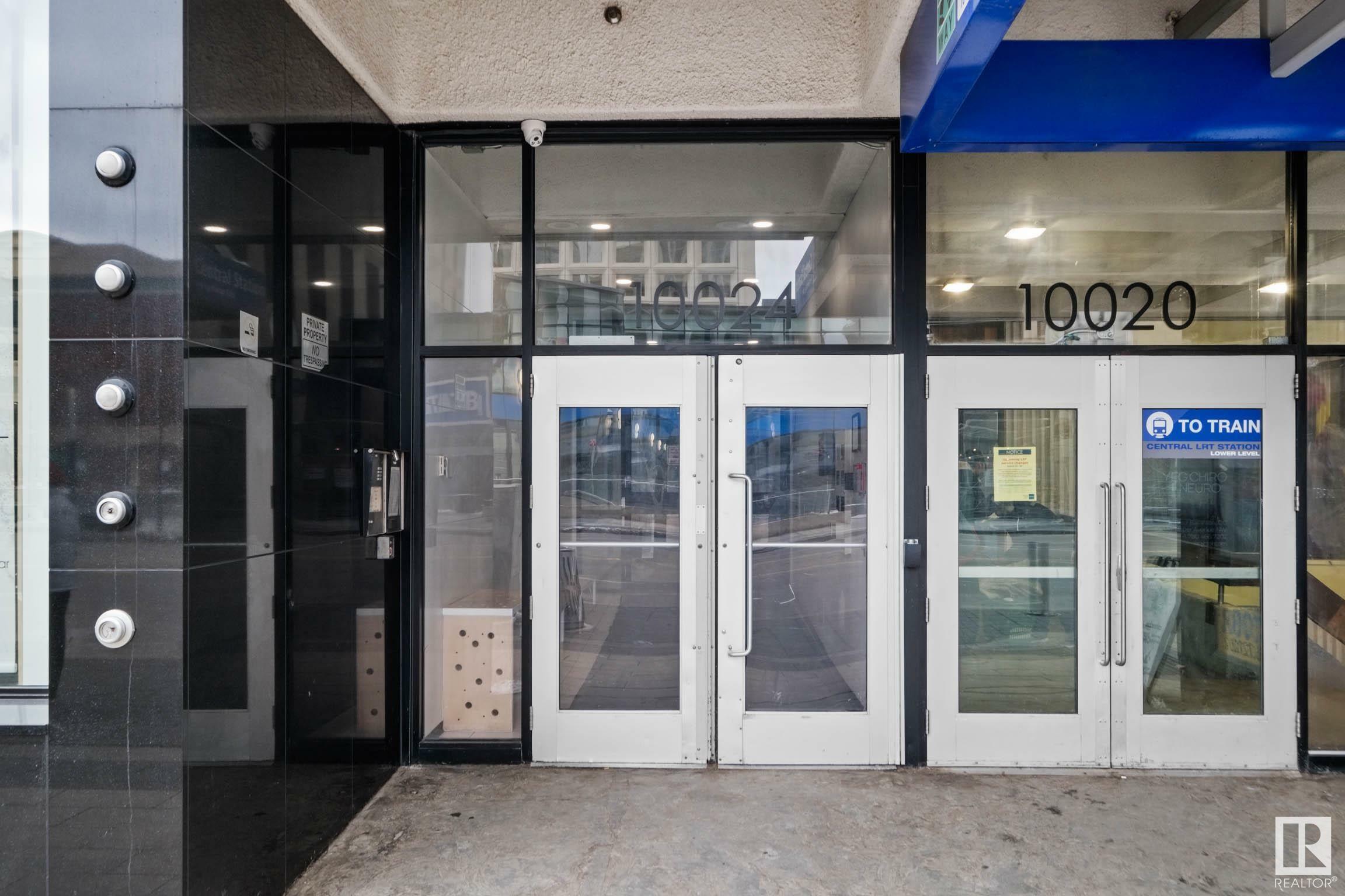 Photo de la propriété: 10024 Jasper Avenue NW 202 AB T5J 1R9