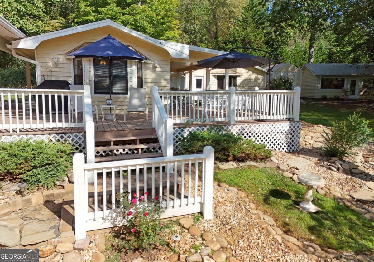 Property Photo: 401 Mountain Rivers Road GA 30559